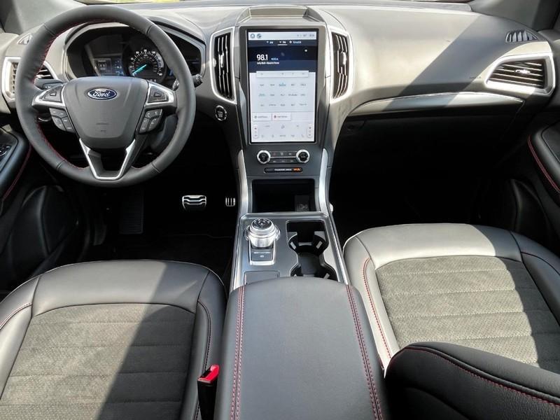 new 2024 Ford Edge car, priced at $44,462