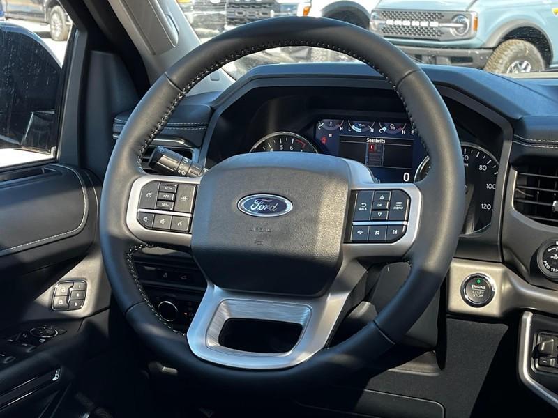 new 2024 Ford Expedition Max car, priced at $66,120