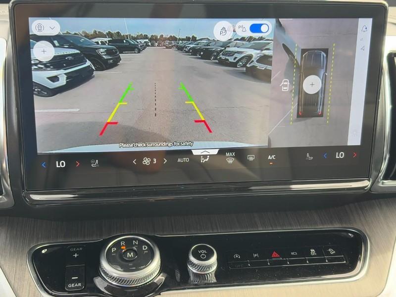 new 2025 Ford Expedition Max car, priced at $90,996