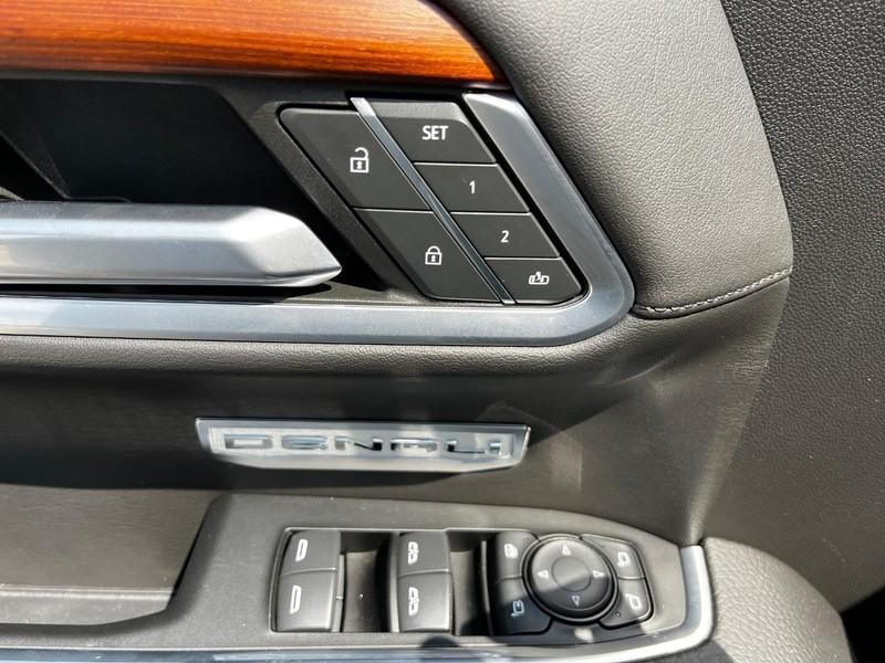 used 2022 GMC Sierra 1500 car, priced at $54,995