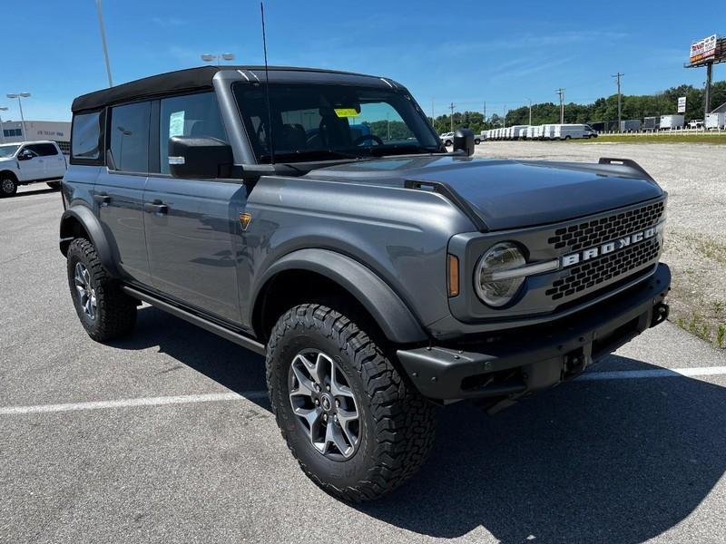 new 2024 Ford Bronco car, priced at $55,895