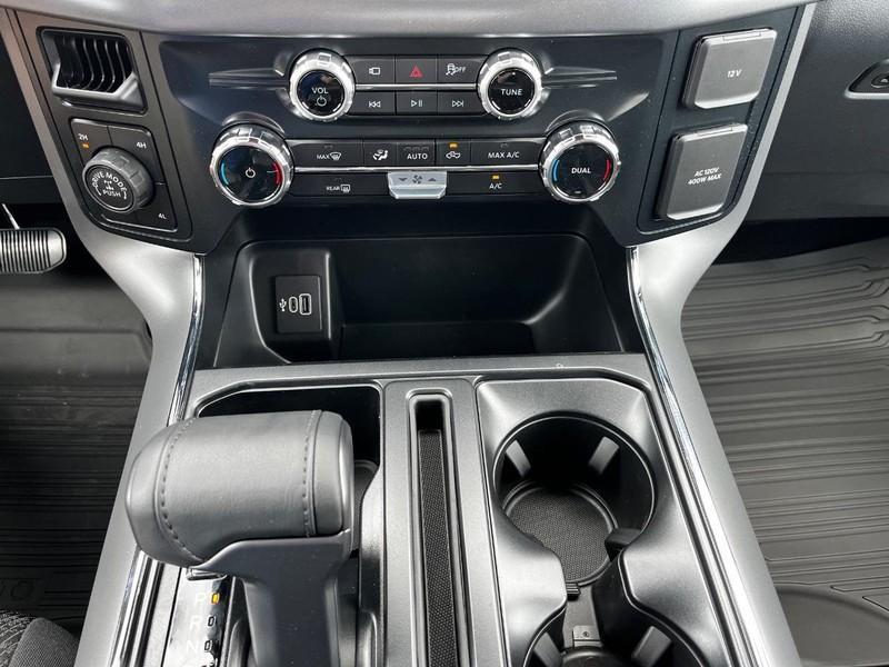 new 2025 Ford F-150 car