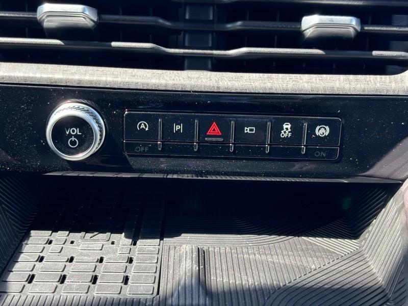 new 2025 Ford Explorer car, priced at $58,295