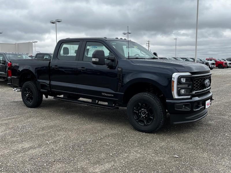 new 2024 Ford F-350 car, priced at $64,217