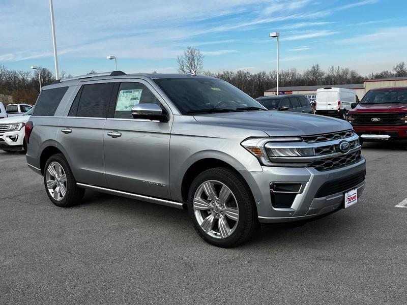 new 2024 Ford Expedition car, priced at $75,012