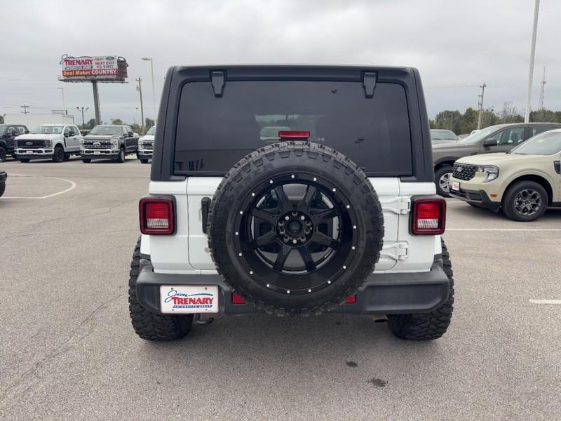 used 2019 Jeep Wrangler Unlimited car, priced at $27,595
