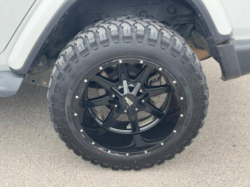 used 2019 Jeep Wrangler Unlimited car, priced at $27,595