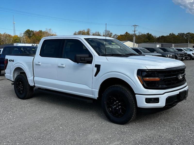 new 2024 Ford F-150 car, priced at $47,318