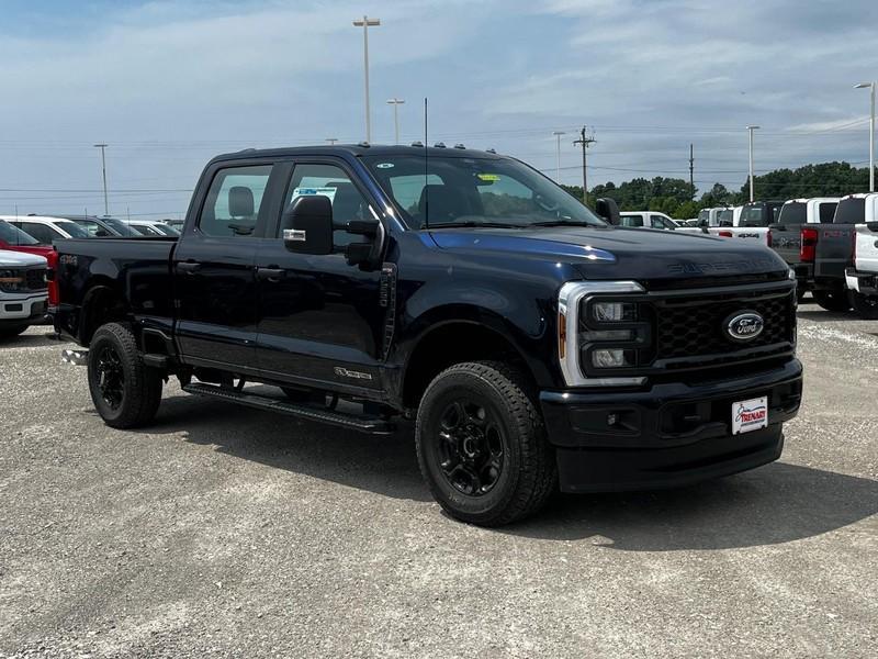 new 2025 Ford F-250 car, priced at $67,355