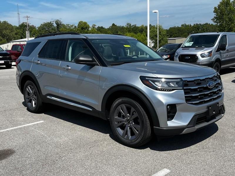 new 2025 Ford Explorer car, priced at $42,295