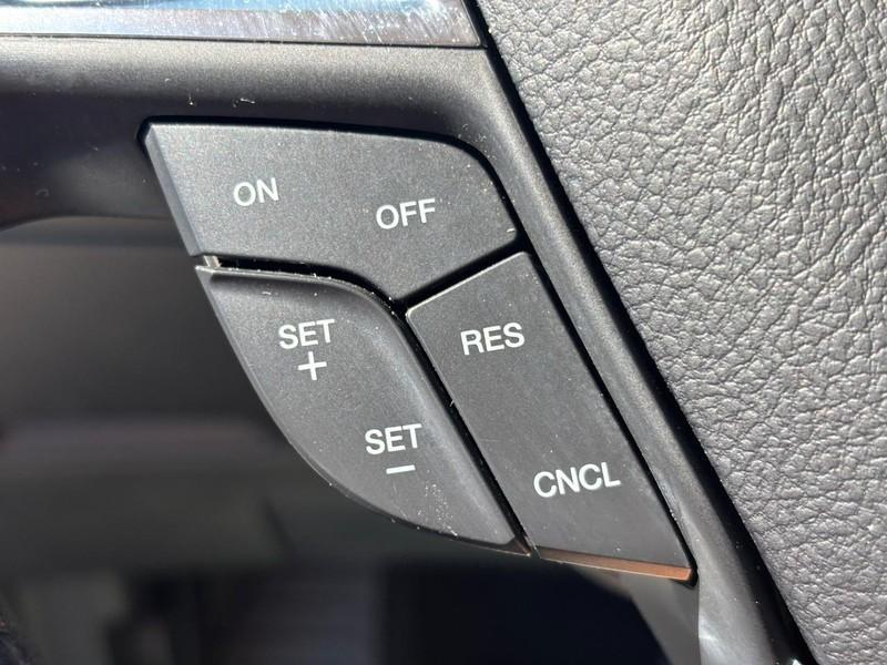 used 2022 Ford Edge car, priced at $26,395