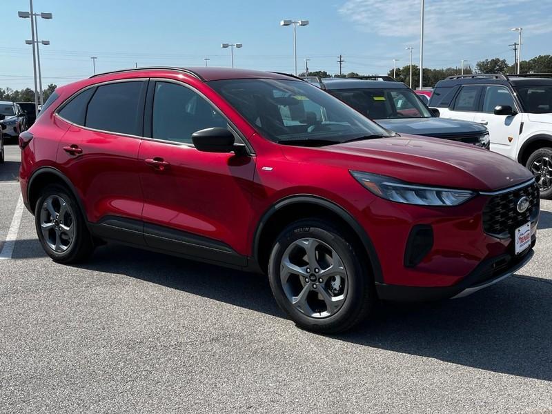 new 2025 Ford Escape car, priced at $32,075