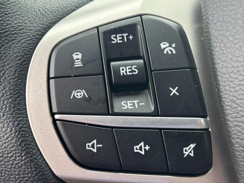 used 2022 Ford Explorer car, priced at $33,395