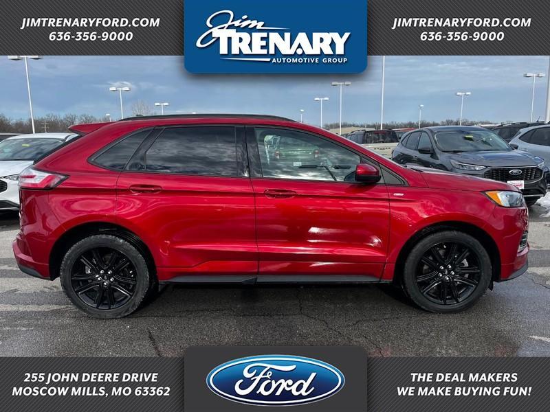 used 2021 Ford Edge car