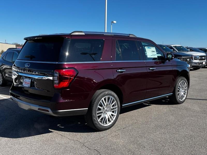 new 2024 Ford Expedition car, priced at $68,545