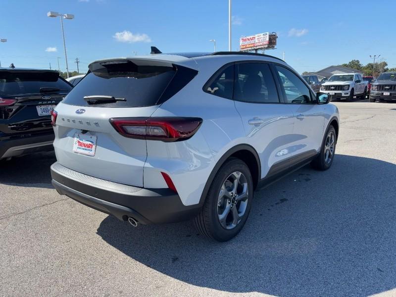 new 2026 Ford Escape car, priced at $34,665