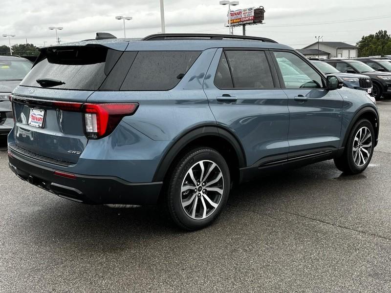 new 2025 Ford Explorer car, priced at $43,791