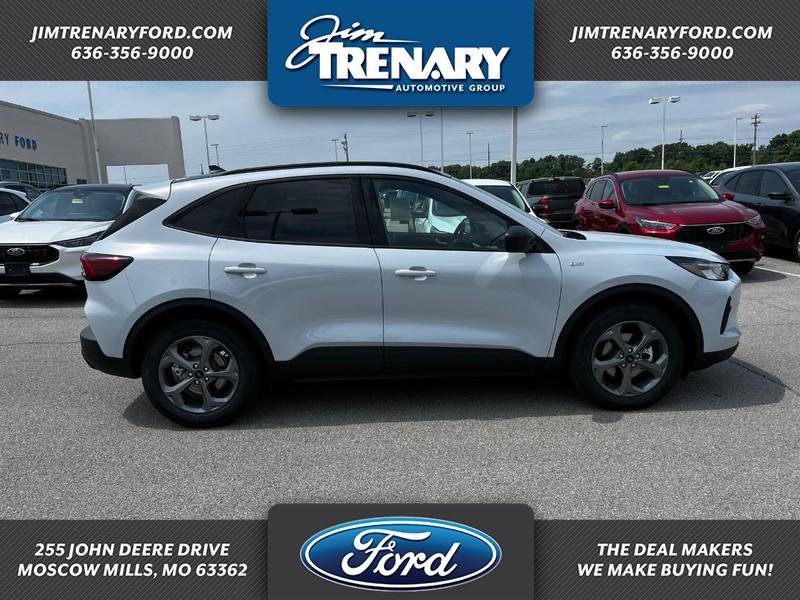 new 2025 Ford Escape car, priced at $33,701