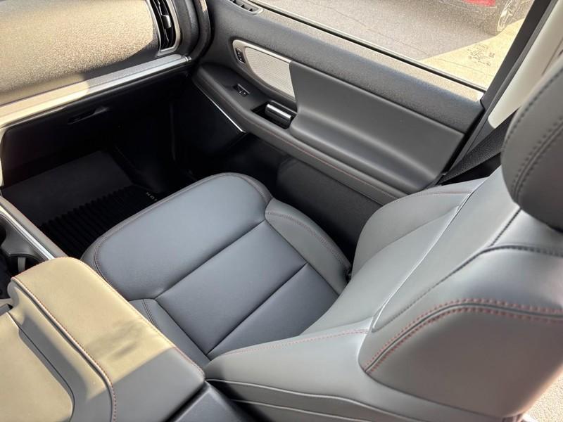 new 2025 Ford Expedition Max car, priced at $73,412