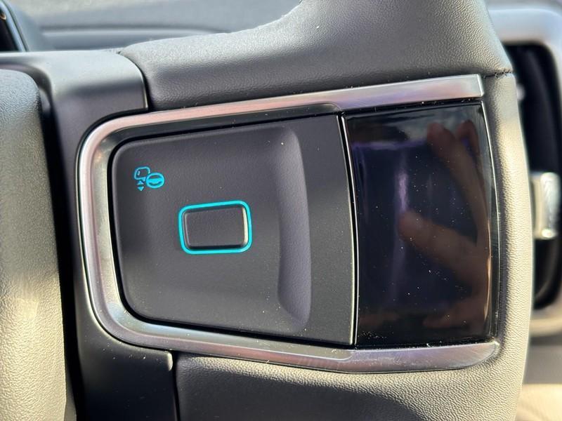 new 2025 Ford Expedition Max car, priced at $73,412