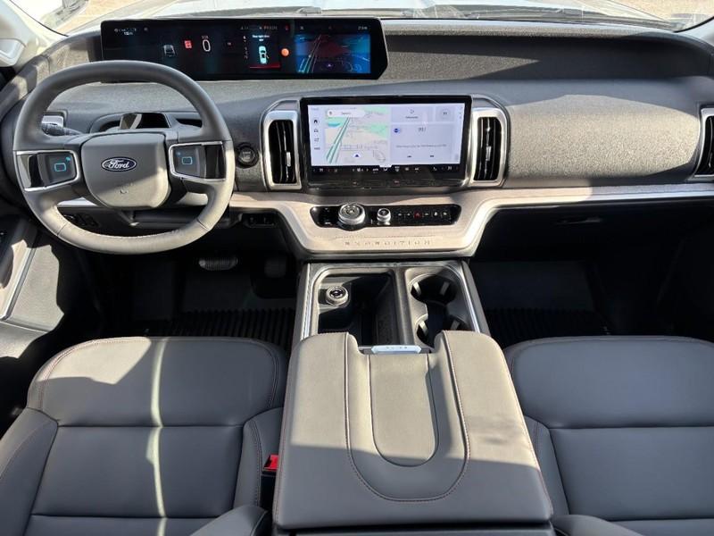 new 2025 Ford Expedition Max car, priced at $73,412