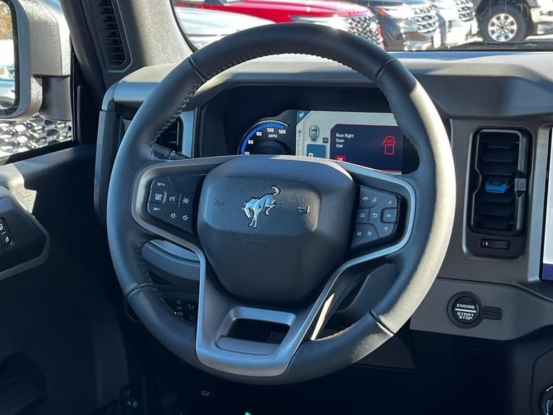 new 2024 Ford Bronco car, priced at $46,284