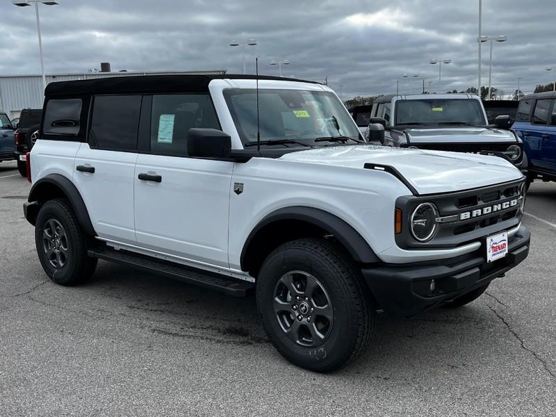 new 2024 Ford Bronco car, priced at $41,747