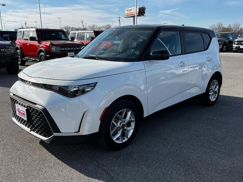 used 2024 Kia Soul car, priced at $21,795