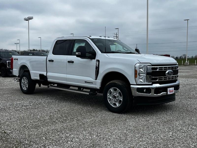 new 2025 Ford F-250 car, priced at $65,697
