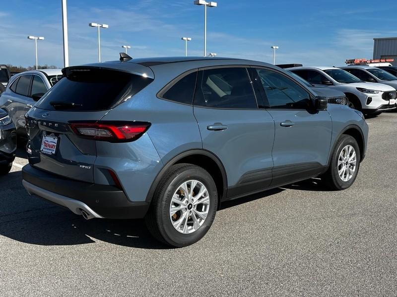 new 2025 Ford Escape car, priced at $31,583