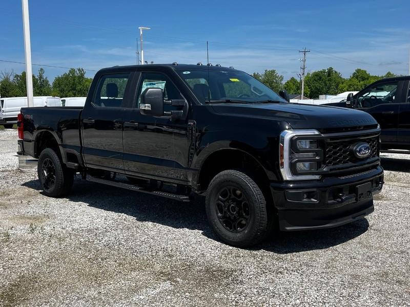 new 2025 Ford F-350 car, priced at $55,695