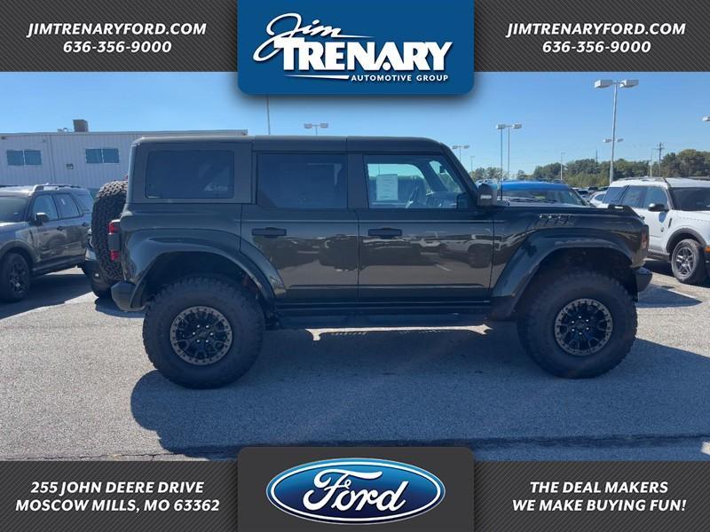 new 2025 Ford Bronco car