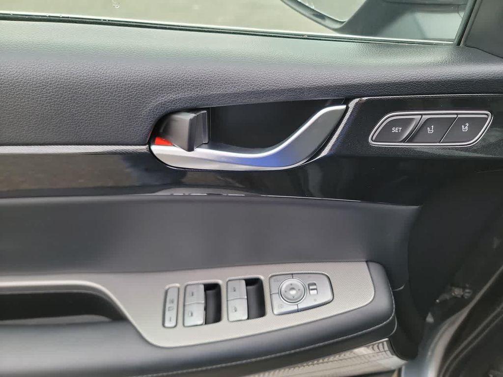 used 2022 Hyundai Palisade car, priced at $37,883