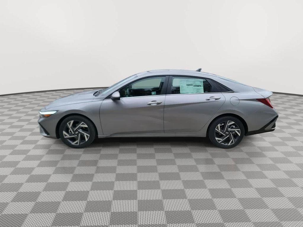 new 2025 Hyundai Elantra car, priced at $26,610