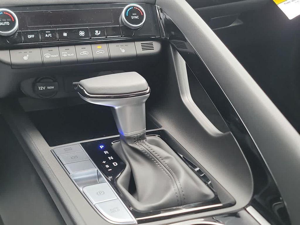 new 2025 Hyundai Elantra car, priced at $26,610