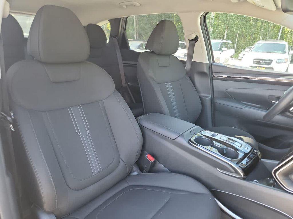 used 2024 Hyundai TUCSON Hybrid car, priced at $32,923