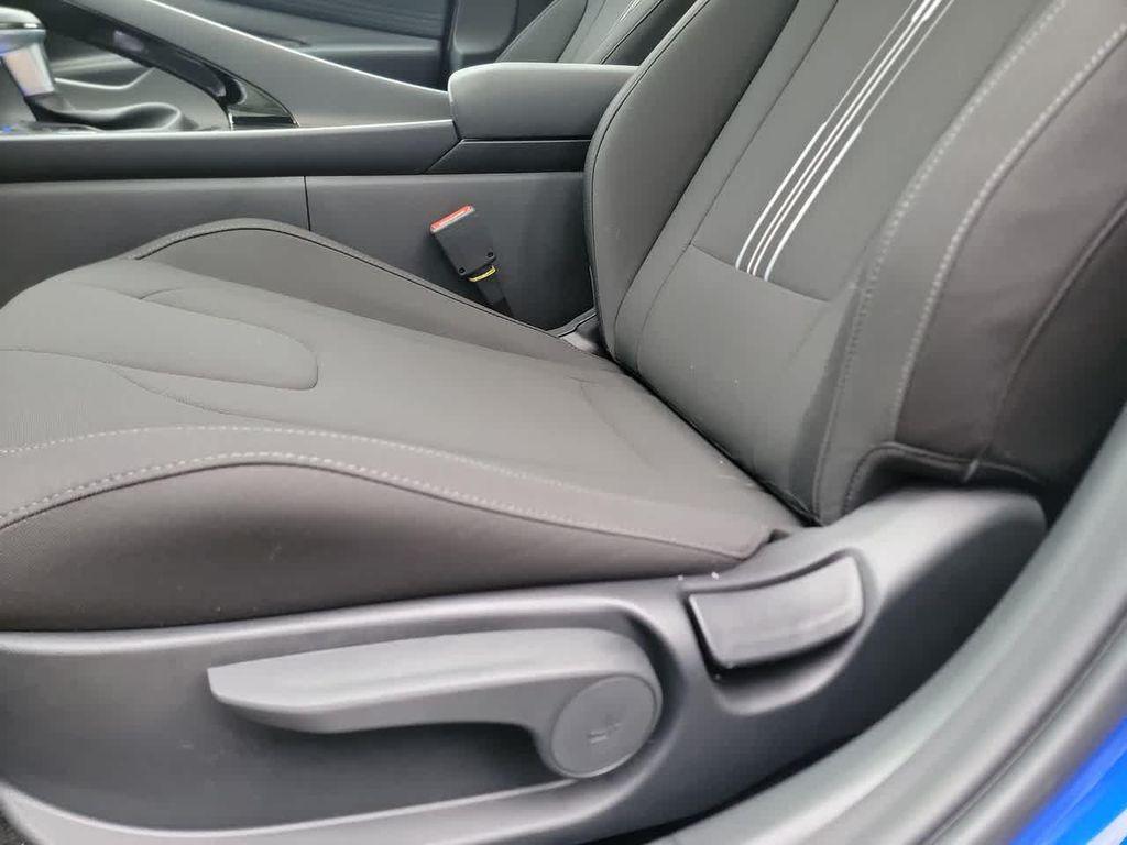 new 2025 Hyundai Elantra car, priced at $26,610