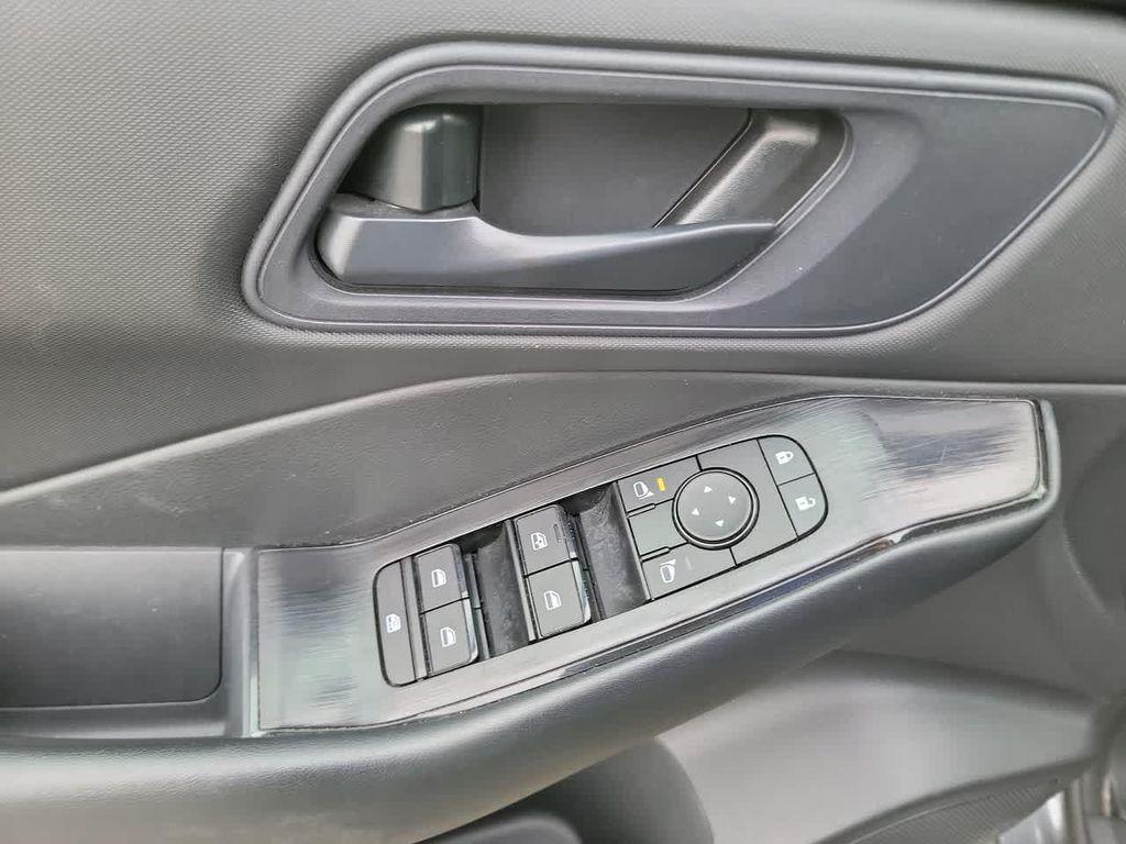 used 2024 Nissan Rogue car, priced at $22,722