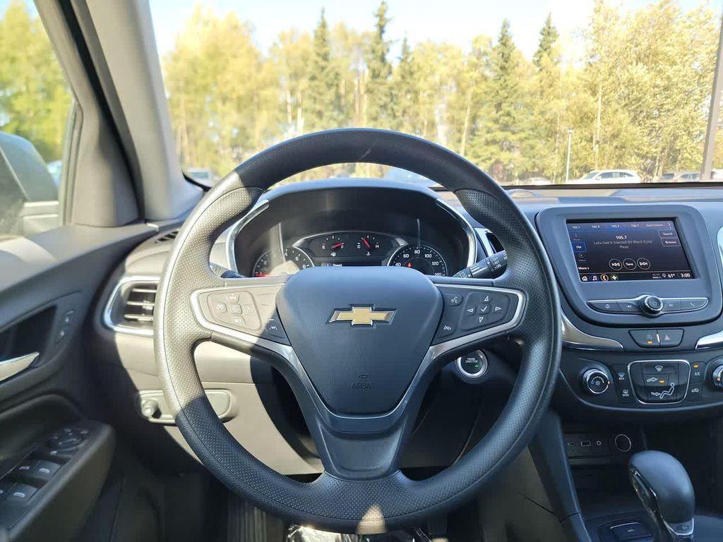 used 2023 Chevrolet Equinox car, priced at $25,752