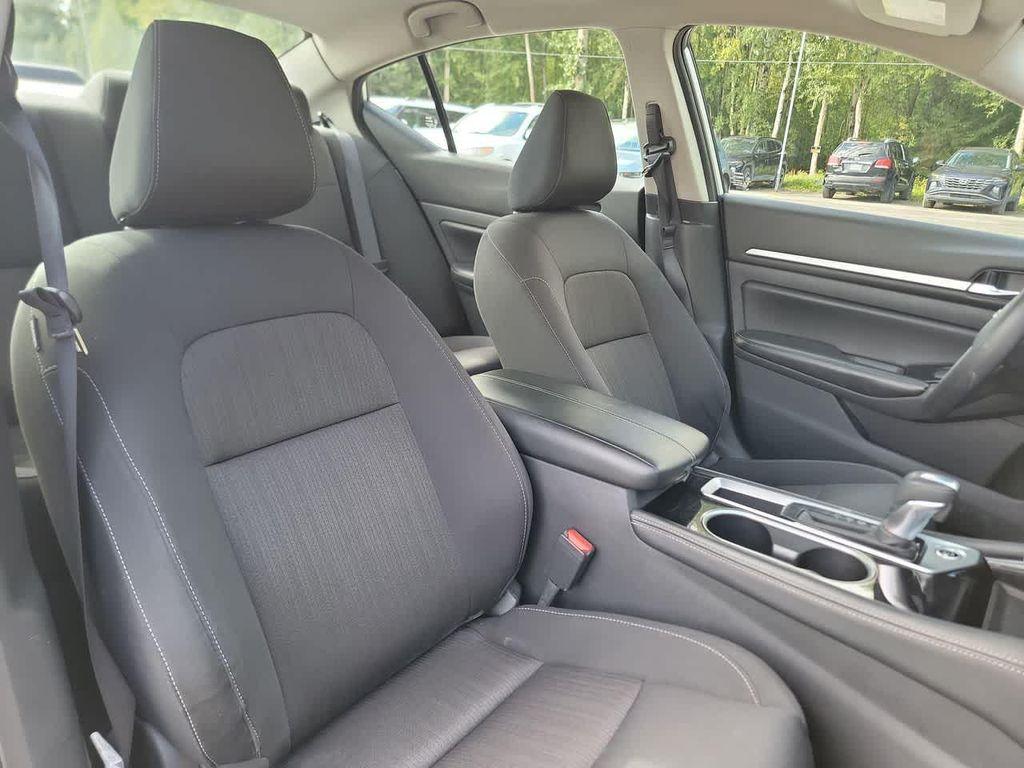 used 2023 Nissan Altima car, priced at $21,912