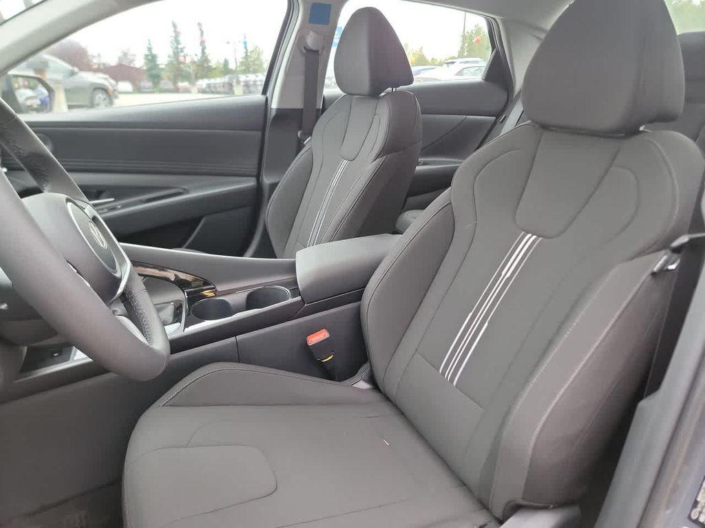 new 2025 Hyundai Elantra car, priced at $25,995