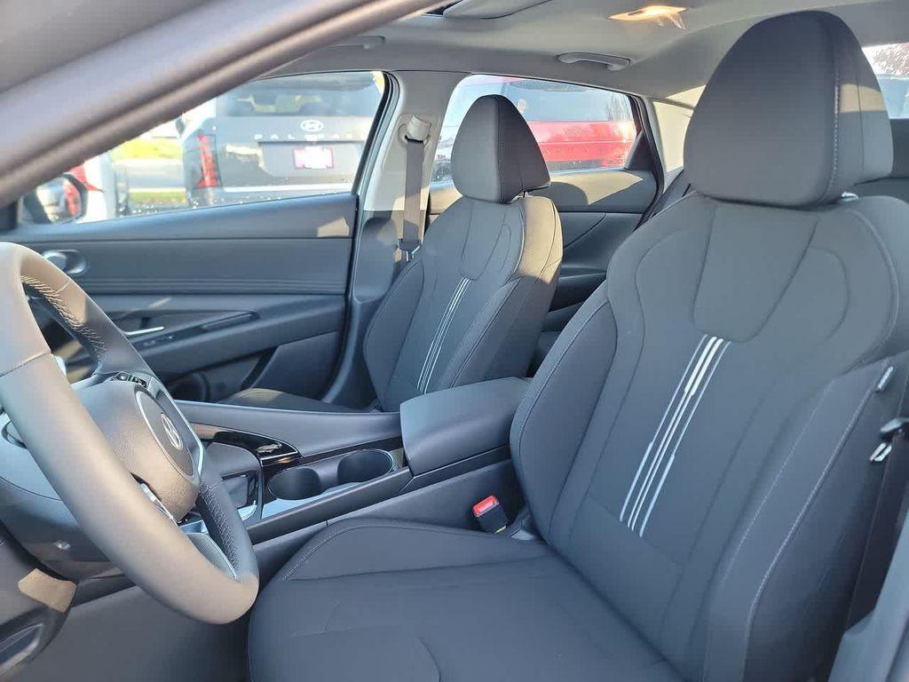 new 2025 Hyundai Elantra car, priced at $24,995