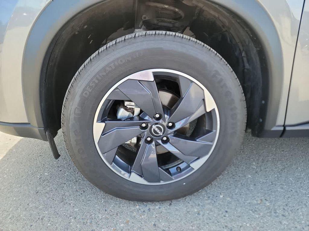 used 2024 Nissan Rogue car, priced at $27,972