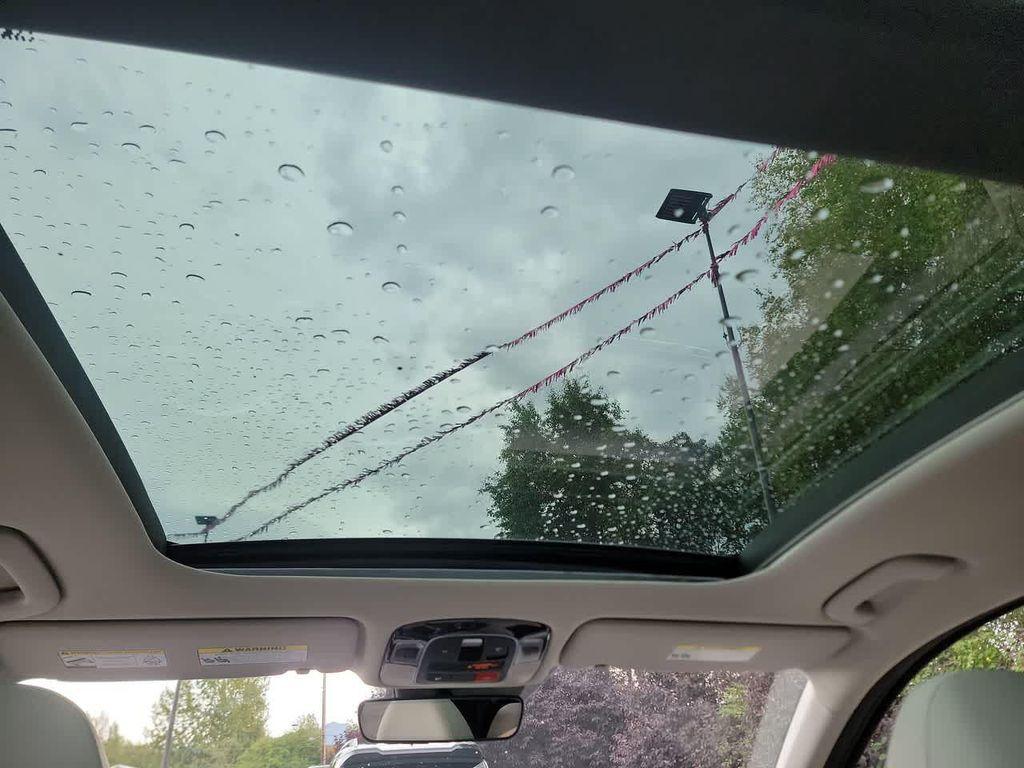 used 2025 Hyundai TUCSON Hybrid car, priced at $38,983