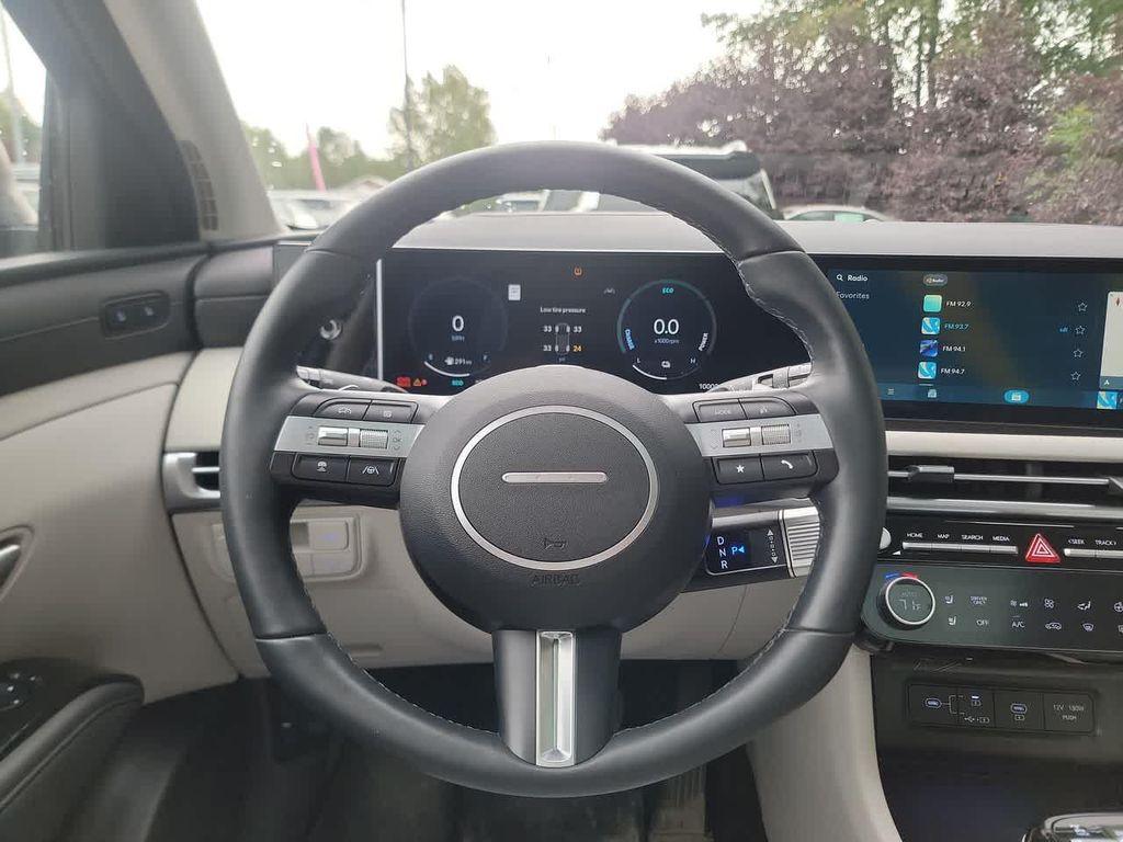 used 2025 Hyundai TUCSON Hybrid car, priced at $38,983