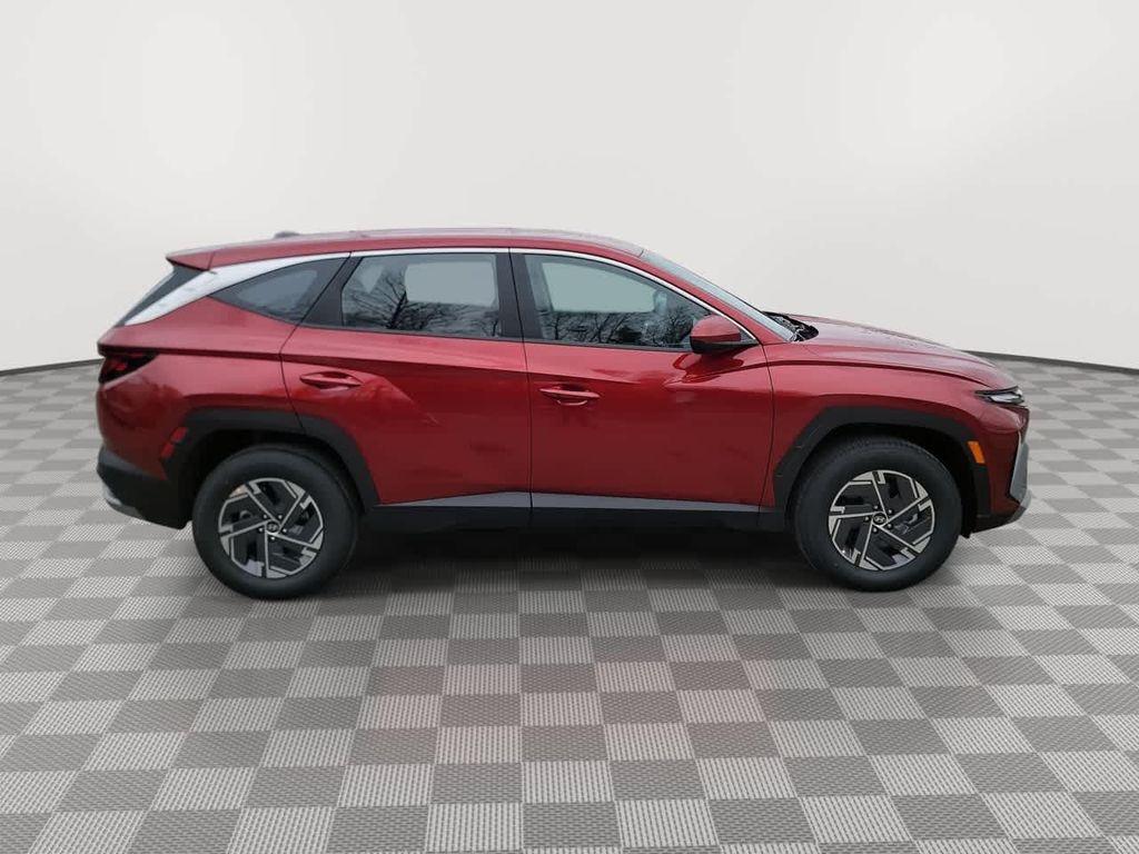 new 2026 Hyundai TUCSON Hybrid car, priced at $34,055