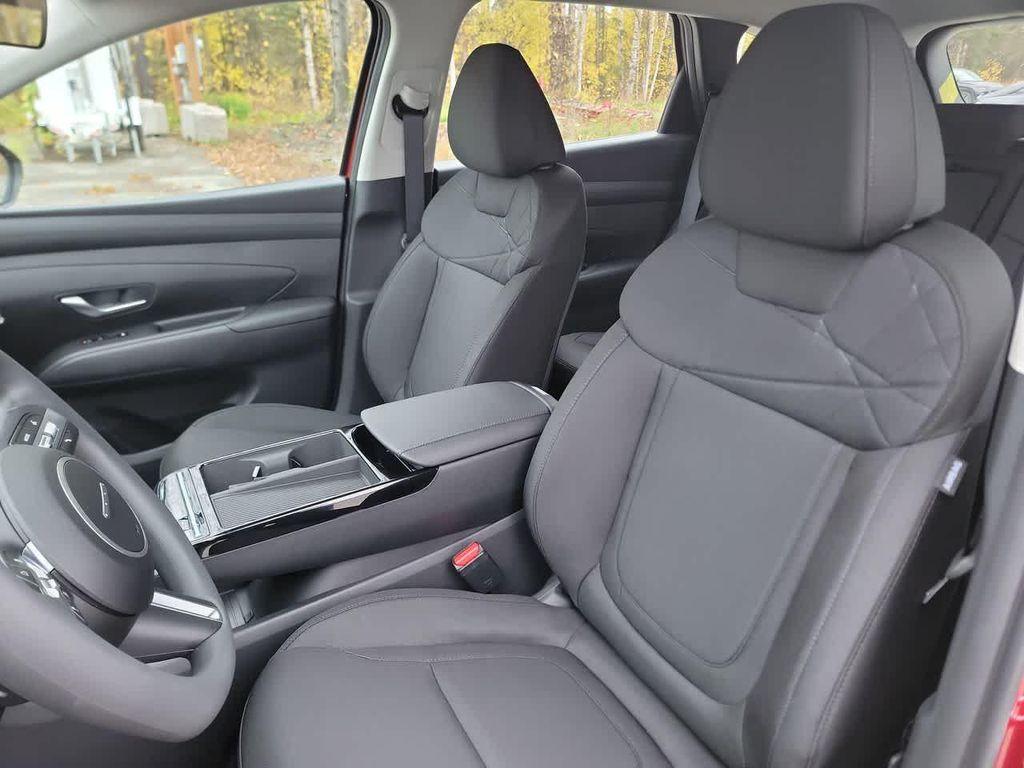 new 2026 Hyundai TUCSON Hybrid car, priced at $34,055