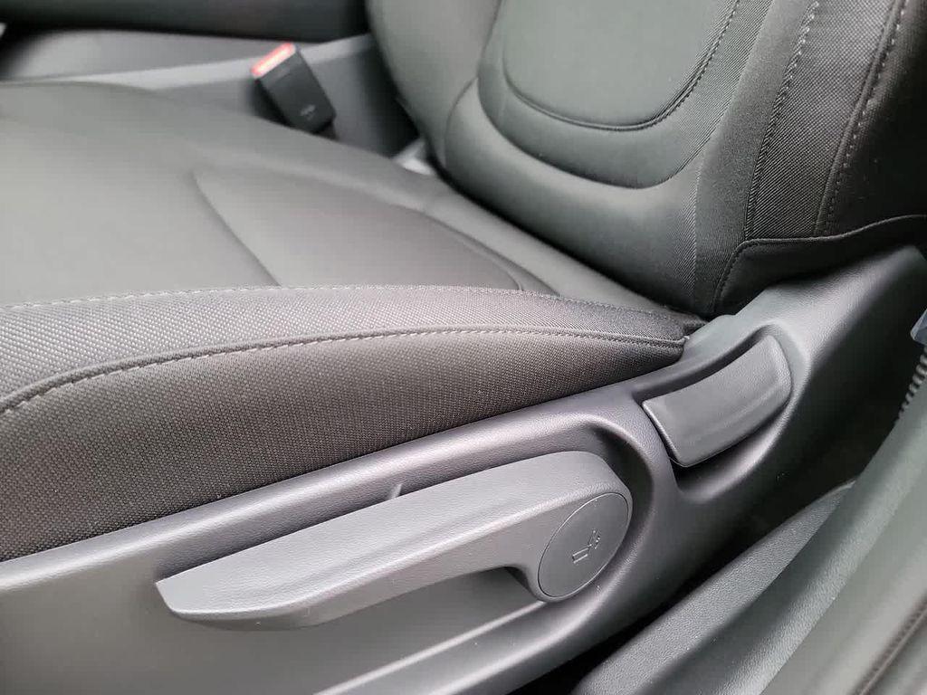 new 2026 Hyundai TUCSON Hybrid car, priced at $34,055