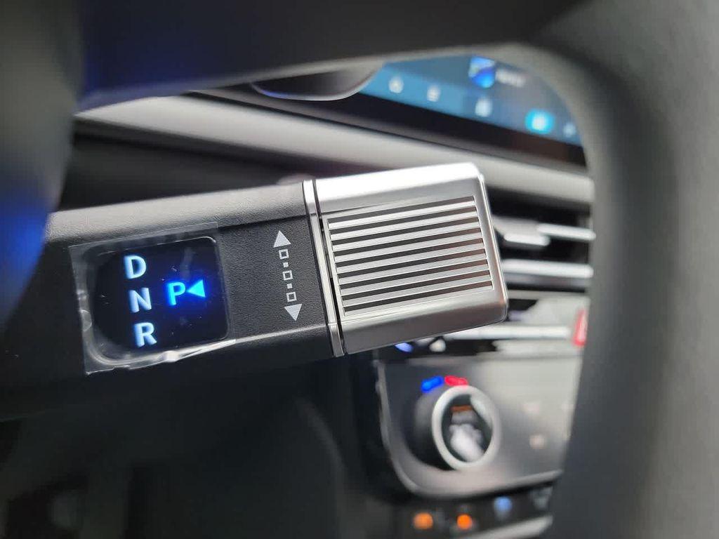 new 2026 Hyundai TUCSON Hybrid car, priced at $34,055