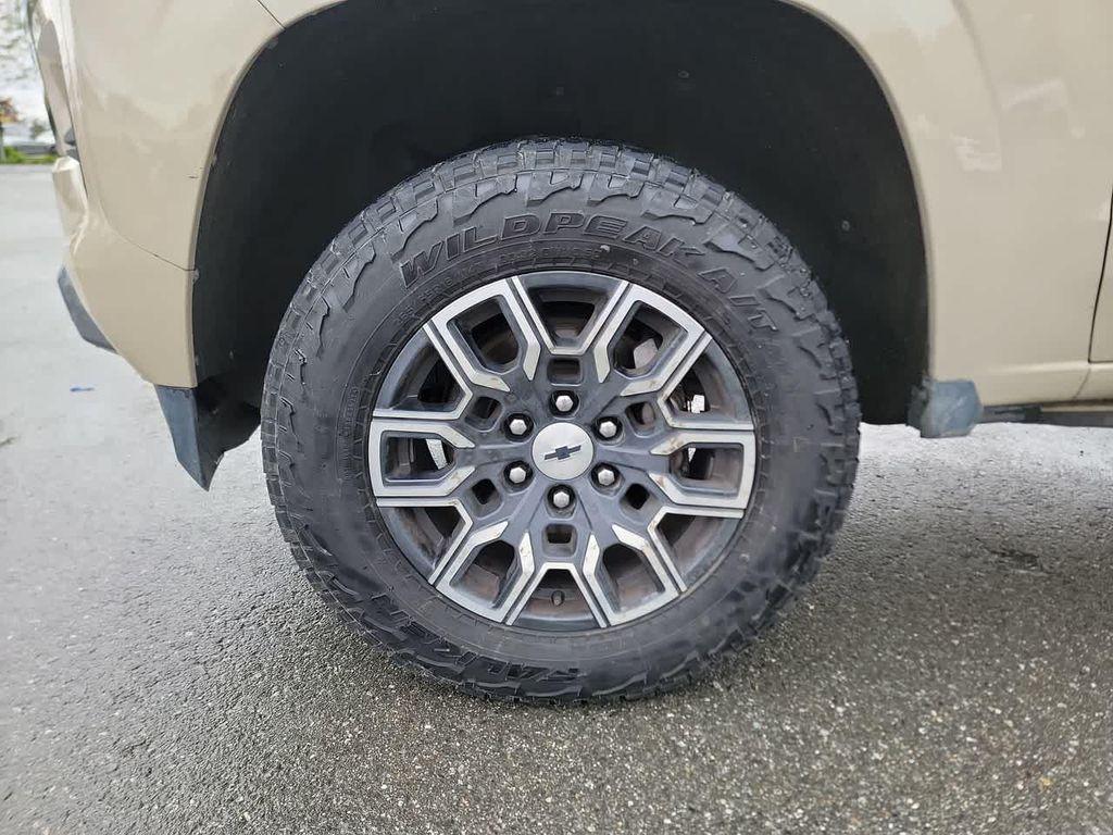 used 2023 Chevrolet Colorado car, priced at $38,900